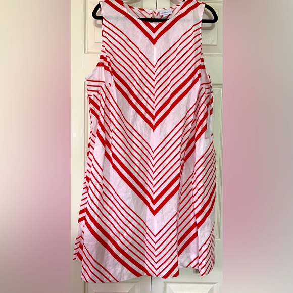 Liz Claiborne Dresses & Skirts - Liz Claiborne Red White V Striped Linen Blend Shift Dress with Pockets 1X #572